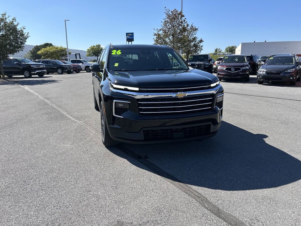 New 2026 Chevrolet Traverse AWD LT SUV