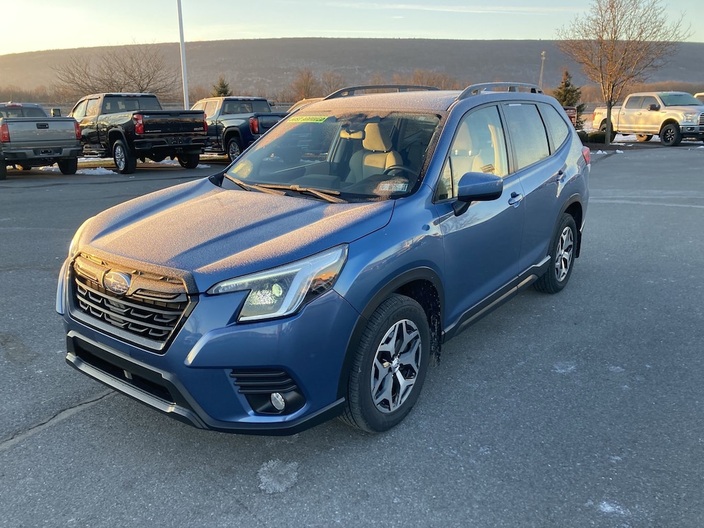Used 2023 Subaru Forester Premium SUV