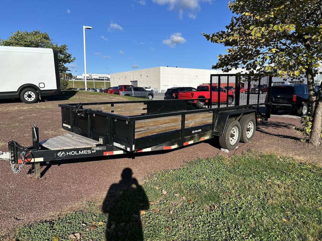 Used 2016 Holmes 18 ft TRAILER