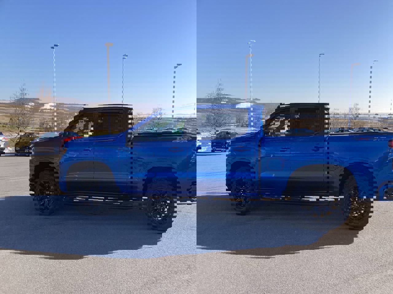 2023 Chevrolet Silverado 1500 RST photo 4