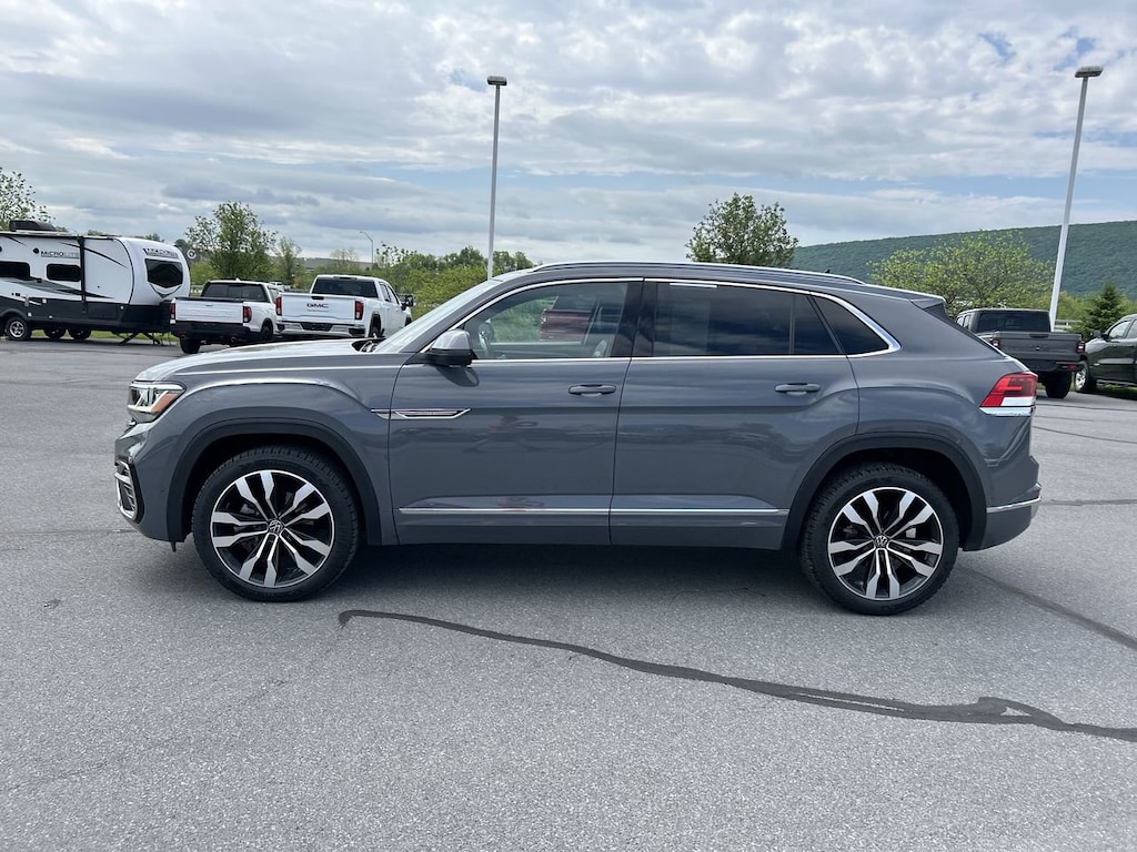 Used 2022 Volkswagen Atlas Cross Sport 3.6L V6 SEL Premium R-Line SUV