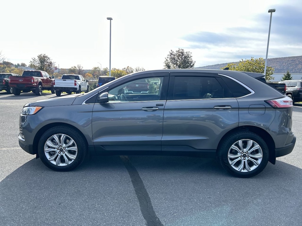 Used 2023 Ford Edge Titanium SUV
