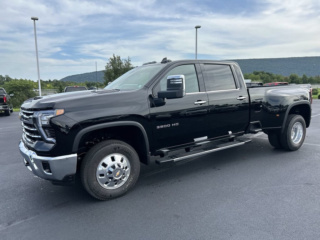 New 2026 Chevrolet Silverado 3500 HD LTZ Truck Crew Cab