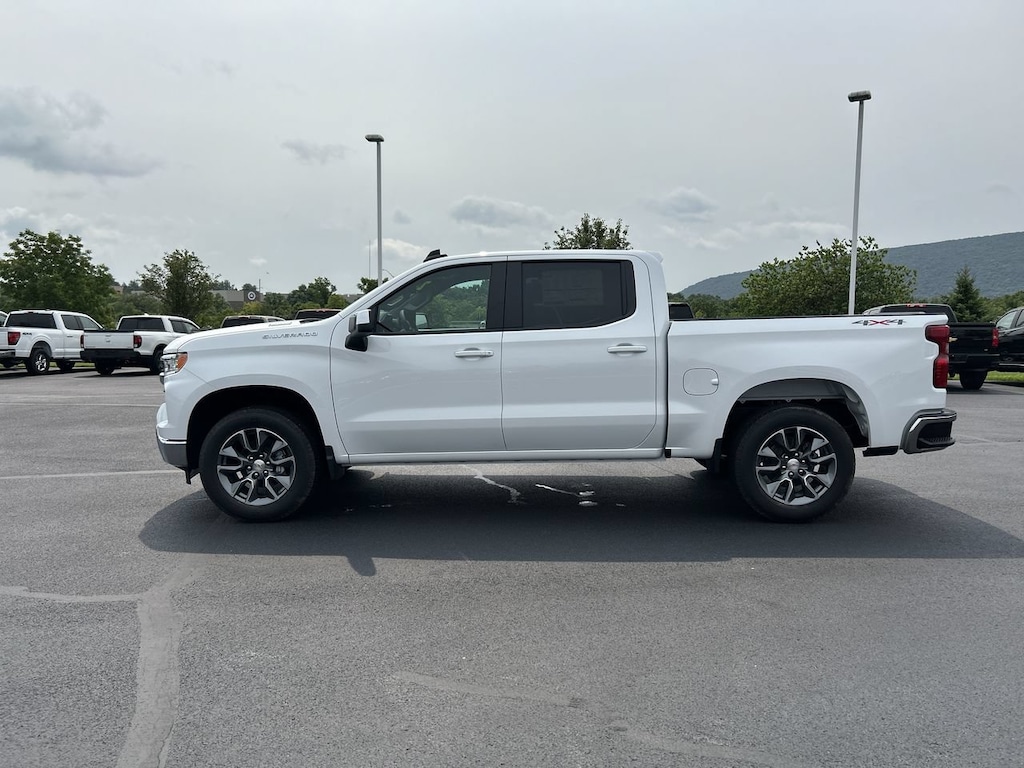 New 2026 Chevrolet Silverado 1500 LT Truck Crew Cab
