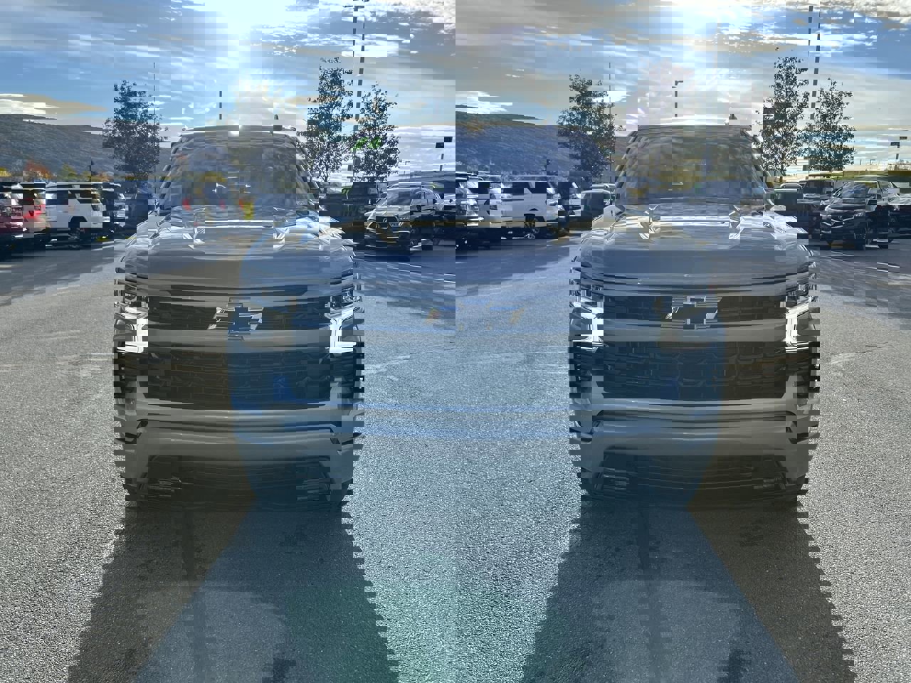 2026 Chevrolet Silverado 1500 RST photo 2