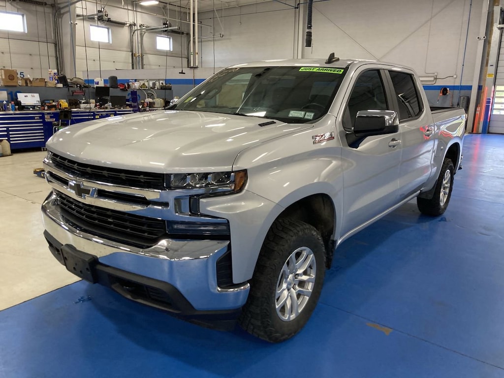 Used 2020 Chevrolet Silverado 1500 LT Truck Crew Cab