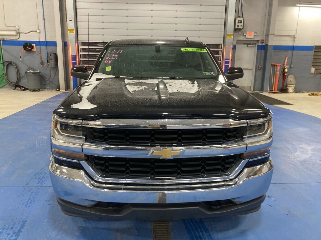 Used 2018 Chevrolet Silverado 1500 LT Truck Crew Cab