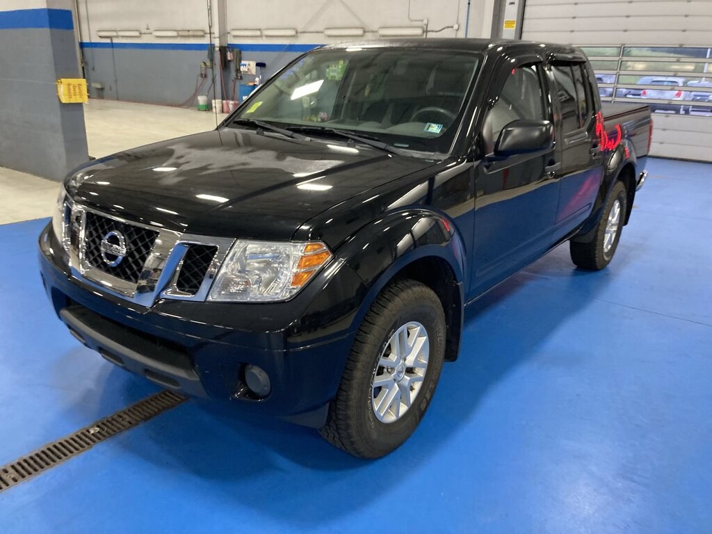 Used 2019 Nissan Frontier SV Truck Crew Cab