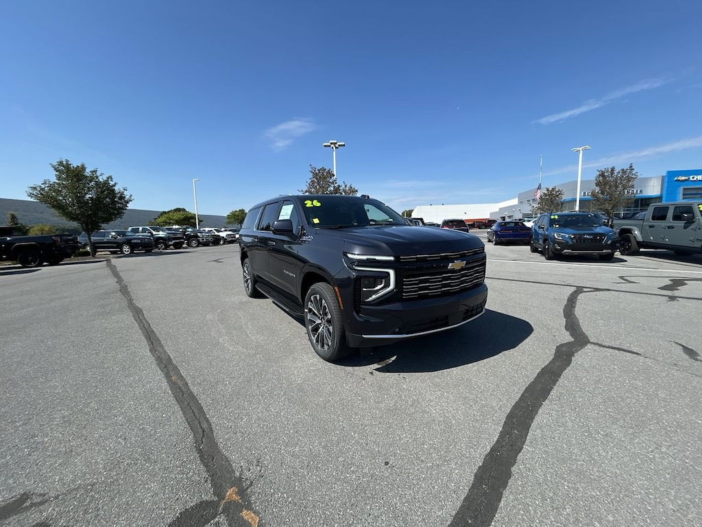New 2025 Chevrolet Suburban High Country SUV