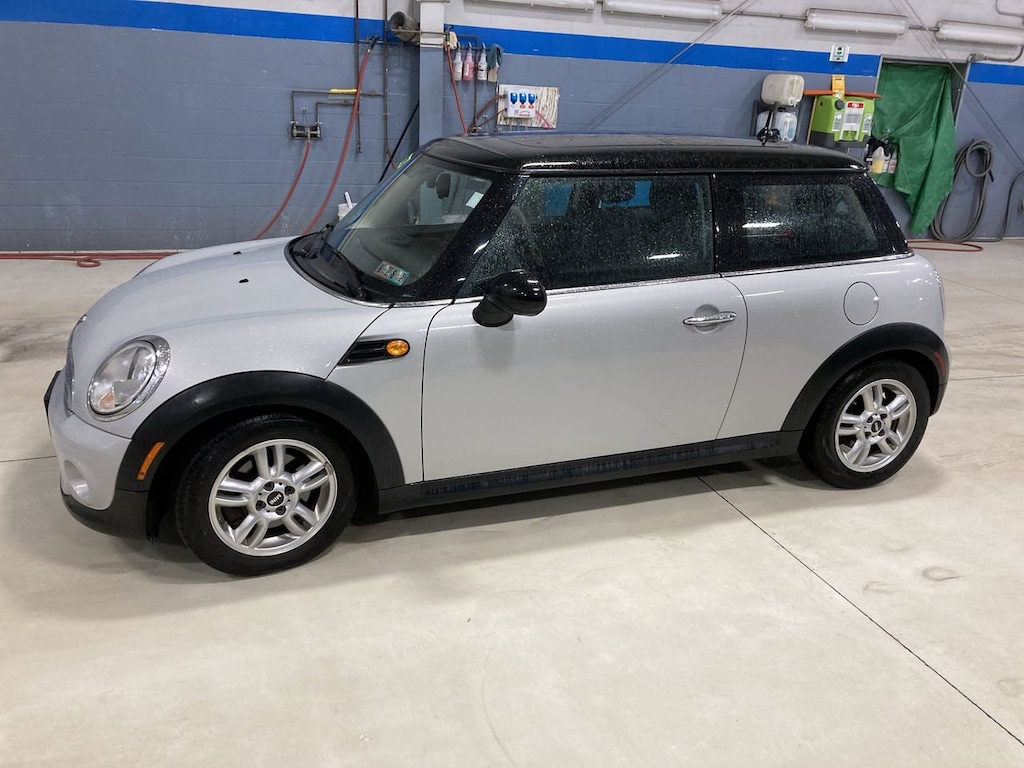 Used 2013 MINI Hardtop Cooper Hatchback