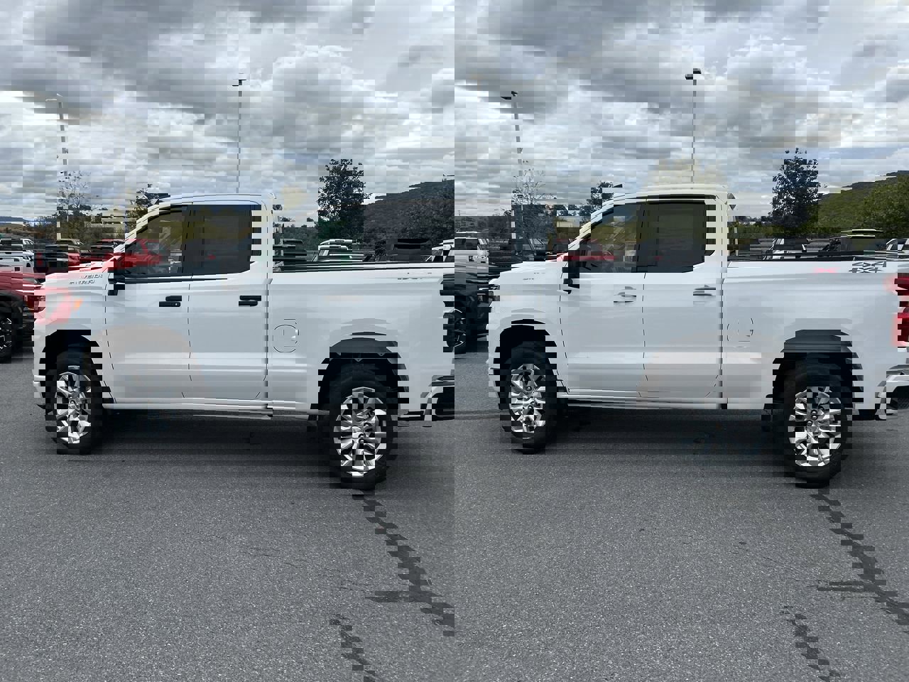 2026 Chevrolet Silverado 1500 Custom photo 4