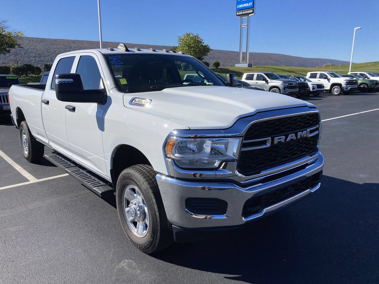 2024 RAM 2500 Pickup Tradesman