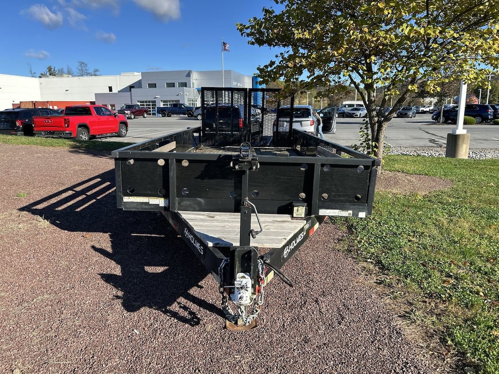 Used 2016 Holmes 18 ft TRAILER