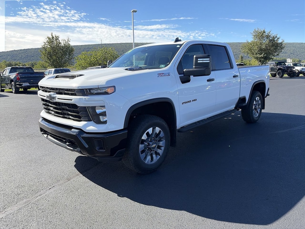 Used 2024 Chevrolet Silverado 2500 HD Custom Truck Crew Cab