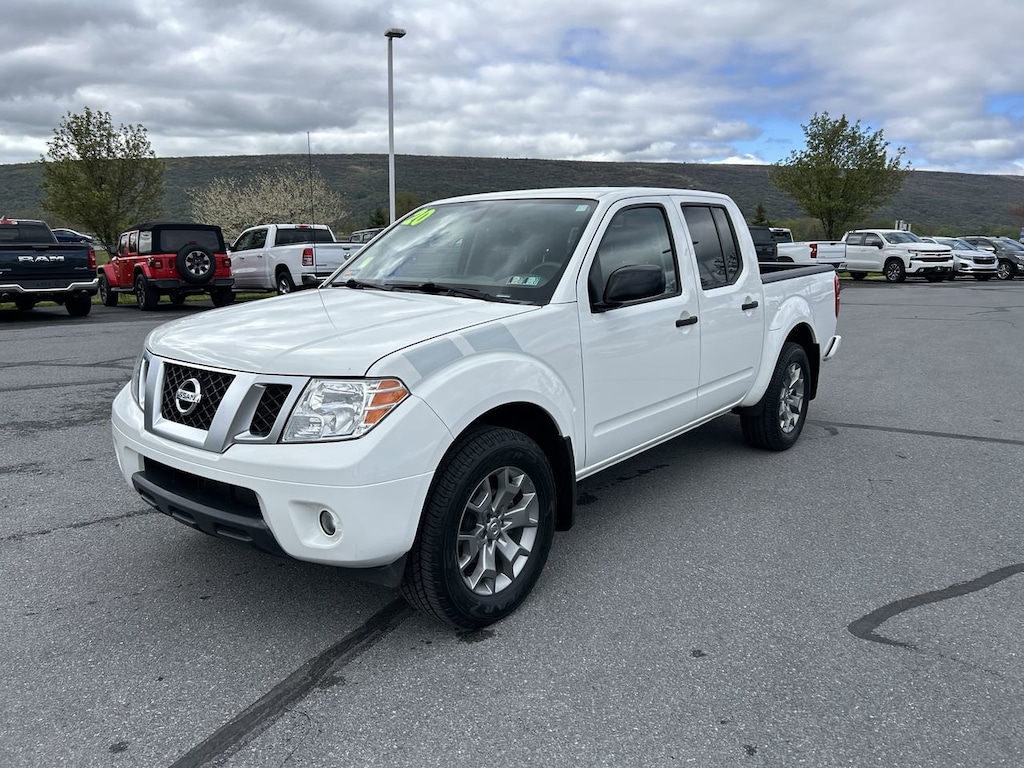 Used 2020 Nissan Frontier SV Truck Crew Cab