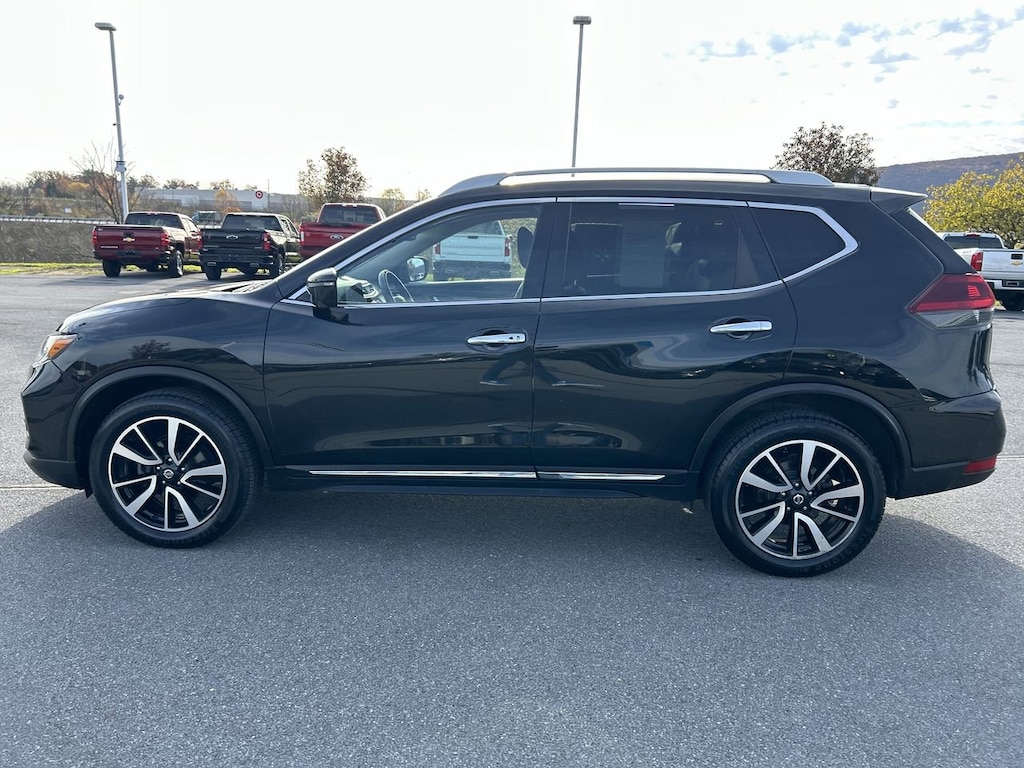 Used 2019 Nissan Rogue SL SUV