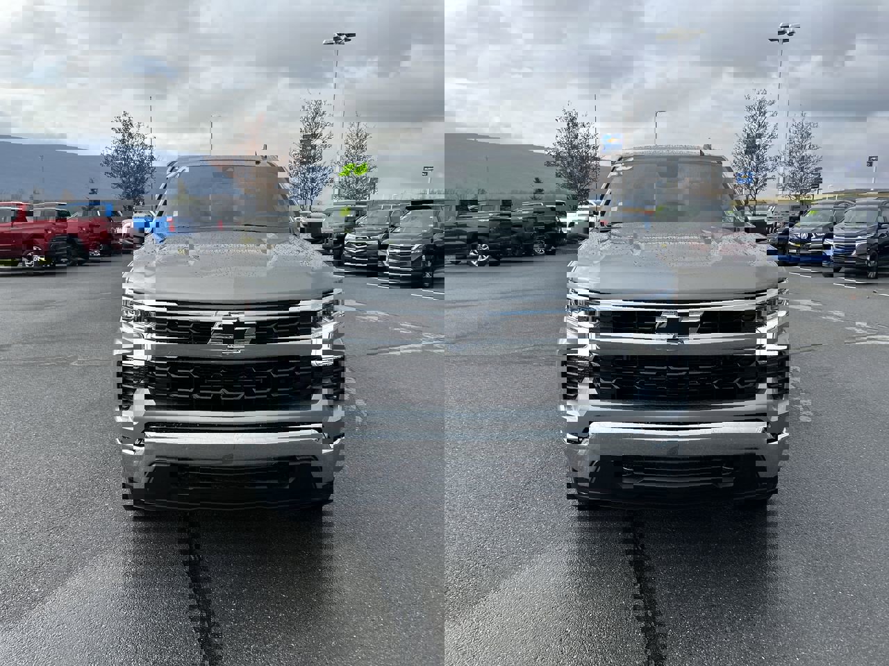 2026 Chevrolet Silverado 1500 LT photo 2