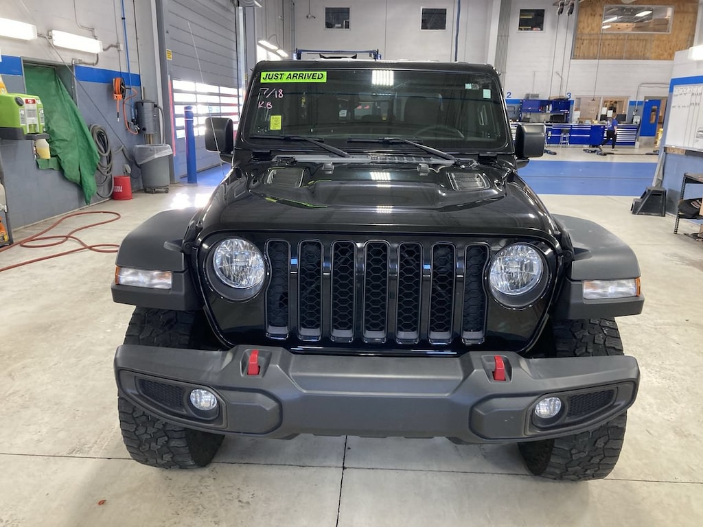 Used 2023 Jeep Gladiator Rubicon Truck Crew Cab