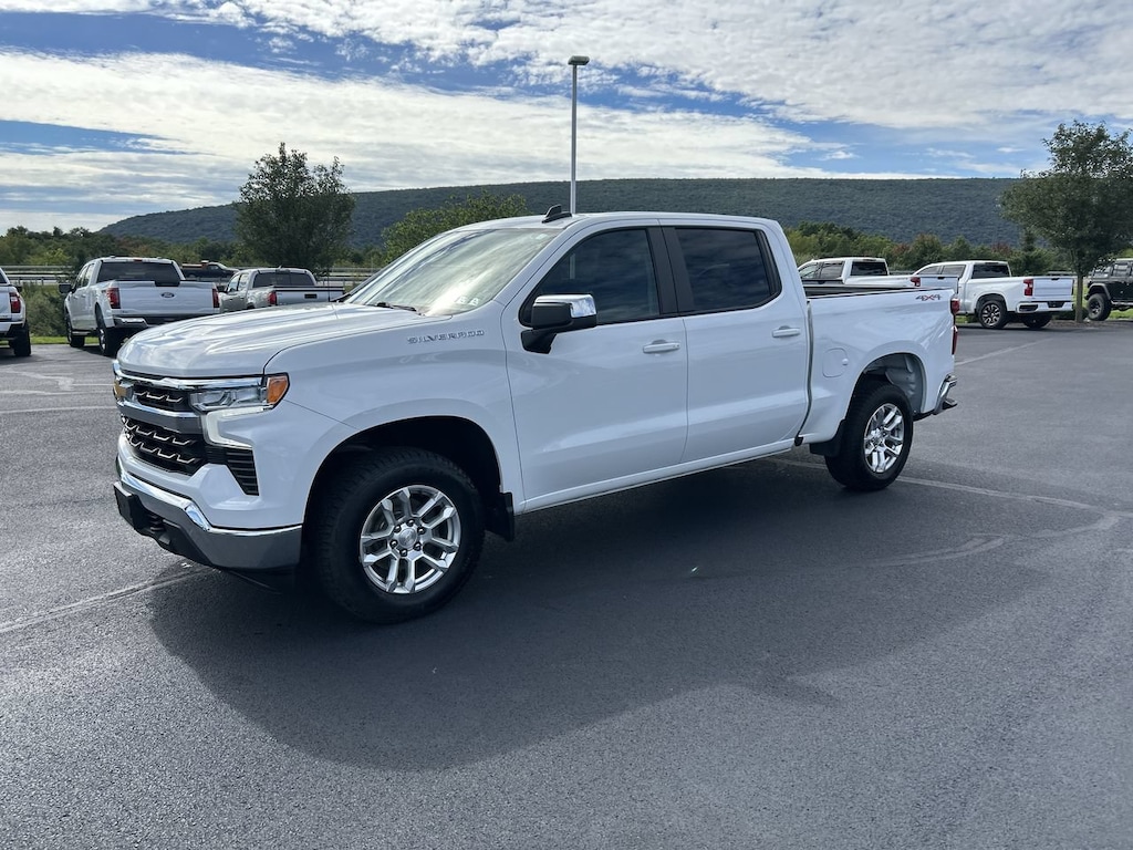 Used 2023 Chevrolet Silverado 1500 LT Truck Crew Cab