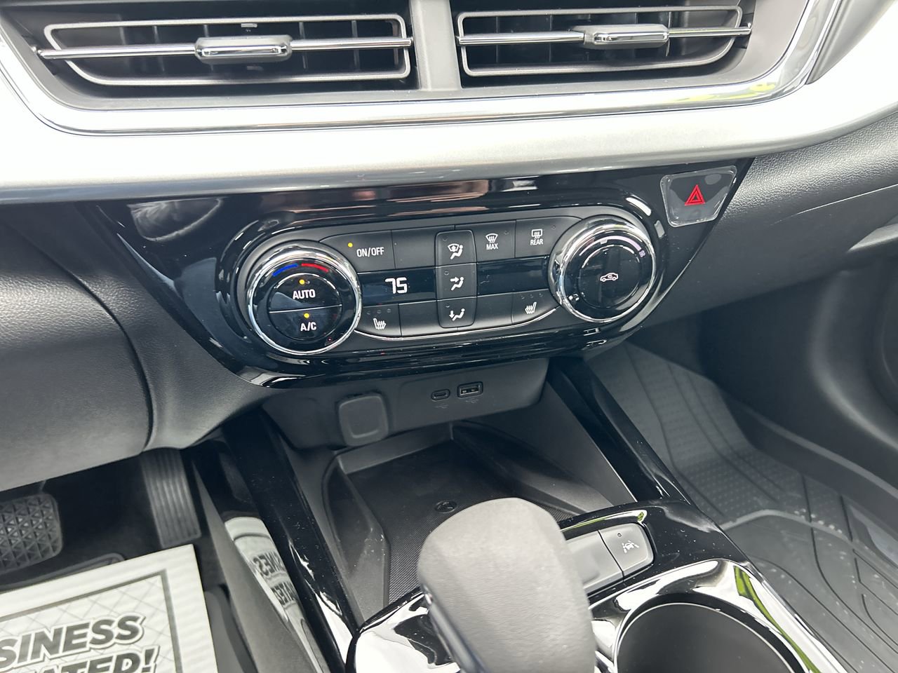 2026 Chevrolet Trax LT - Photo 28
