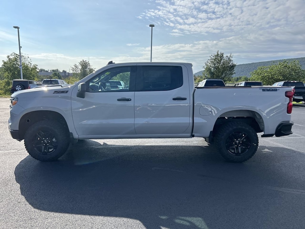 New 2026 Chevrolet Silverado 1500 Custom Trail Boss Truck Crew Cab