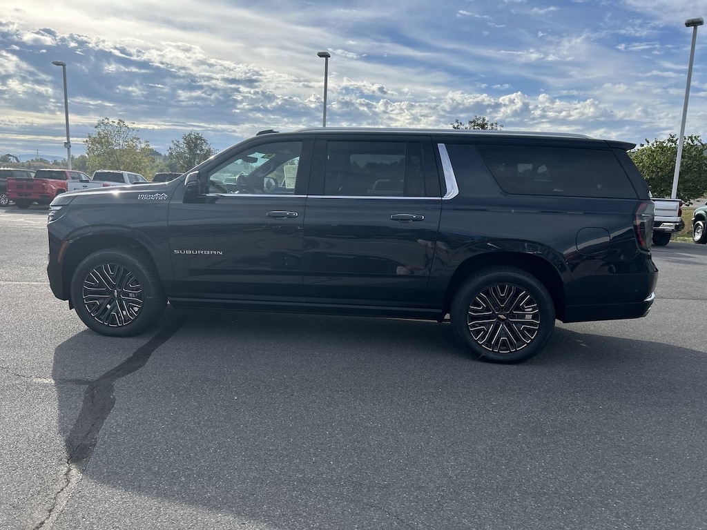 New 2025 Chevrolet Suburban High Country SUV