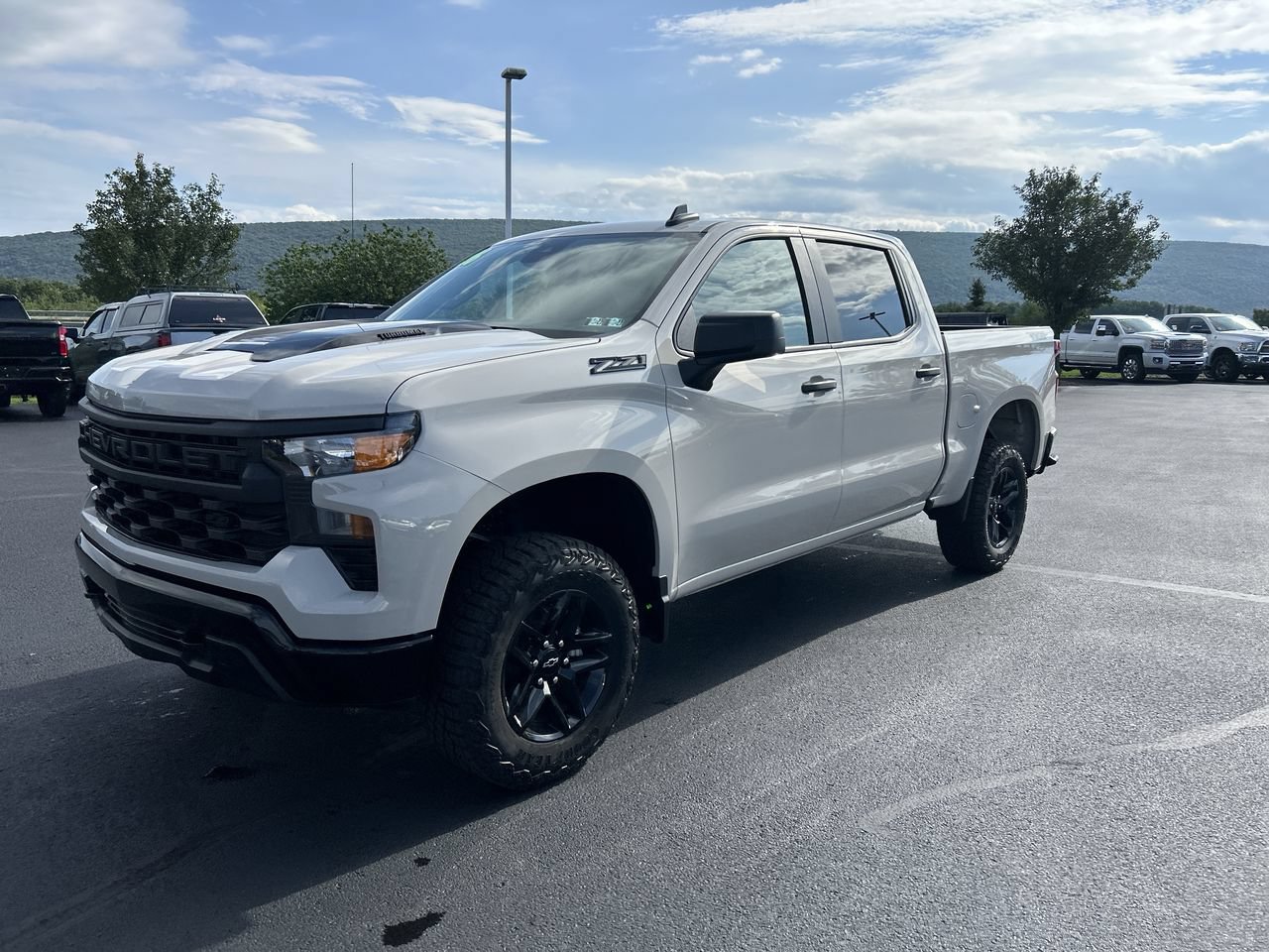 New 2026 Chevrolet Silverado 1500 Custom Trail Boss Truck Crew Cab