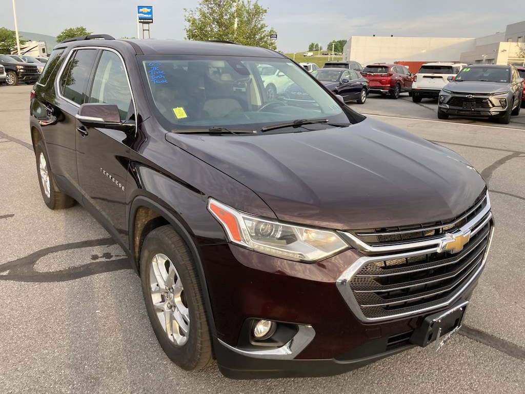 Used 2020 Chevrolet Traverse LT Cloth w/1LT SUV