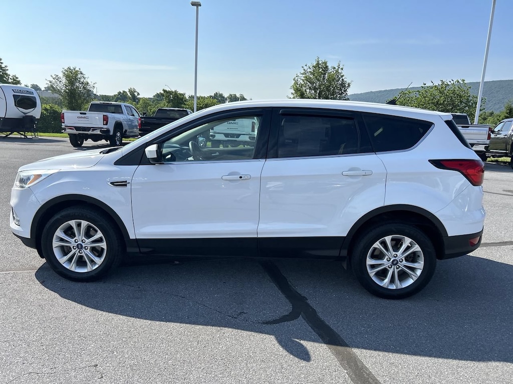 Used 2019 Ford Escape SE SUV