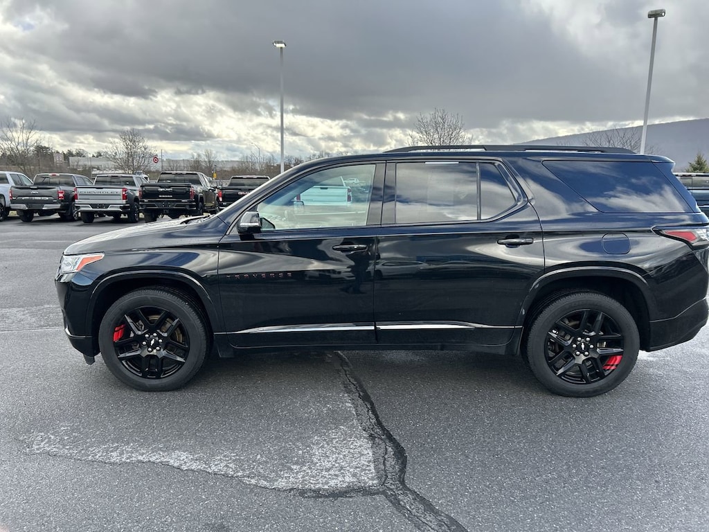 Used 2020 Chevrolet Traverse Premier SUV