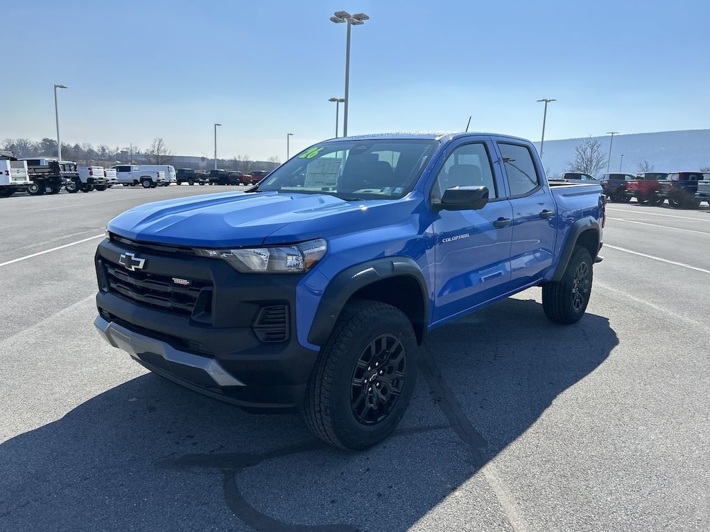 New 2026 Chevrolet Colorado 4WD Trail Boss Truck Crew Cab