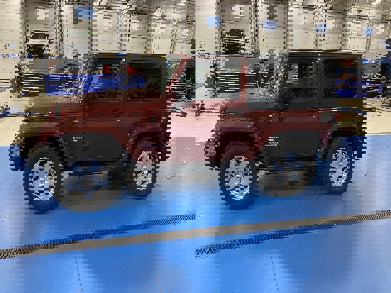 2010 Jeep Wrangler Sahara photo 4
