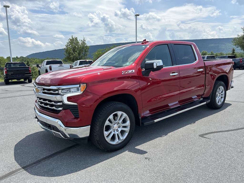 Used 2025 Chevrolet Silverado 1500 LTZ Truck Crew Cab