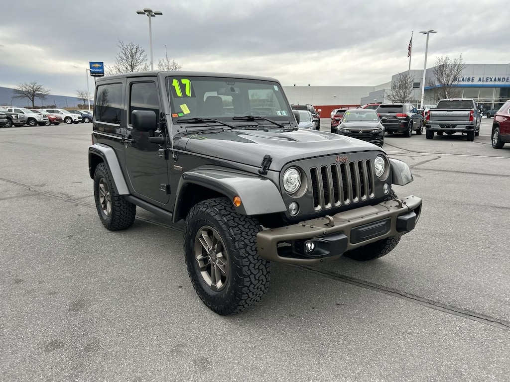 Used 2017 Jeep Wrangler JK Sahara 4x4 SUV