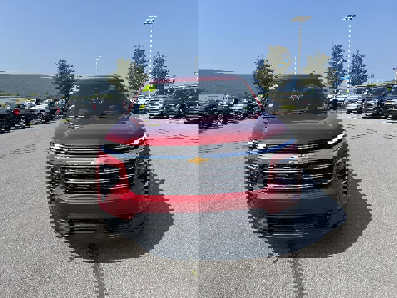 2026 Chevrolet Traverse photo 2