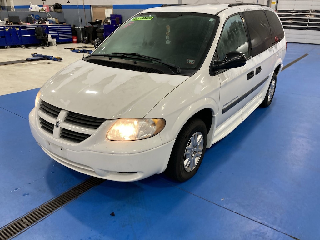 Used 2006 Dodge Grand Caravan SE Van