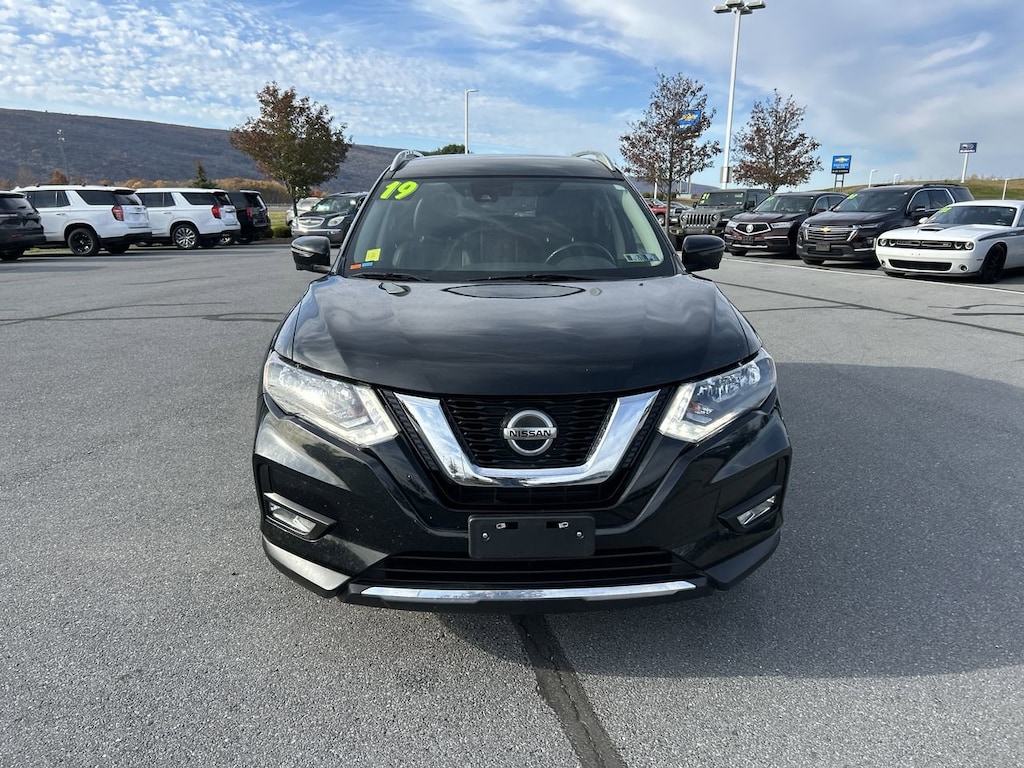 Used 2019 Nissan Rogue SL SUV