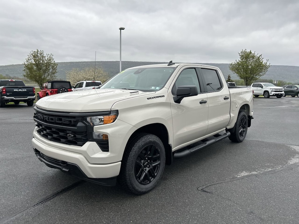 New 2026 Chevrolet Silverado 1500 Custom Truck Crew Cab