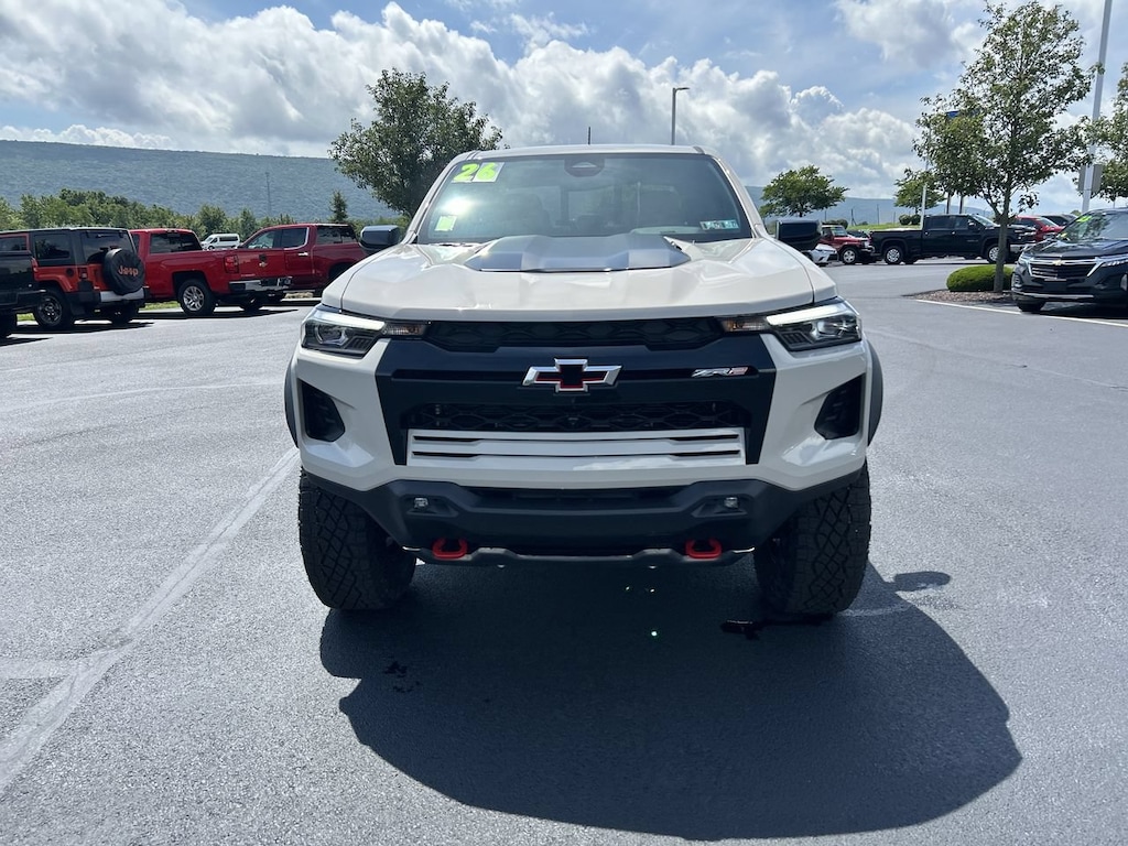 New 2026 Chevrolet Colorado 4WD ZR2 Truck Crew Cab