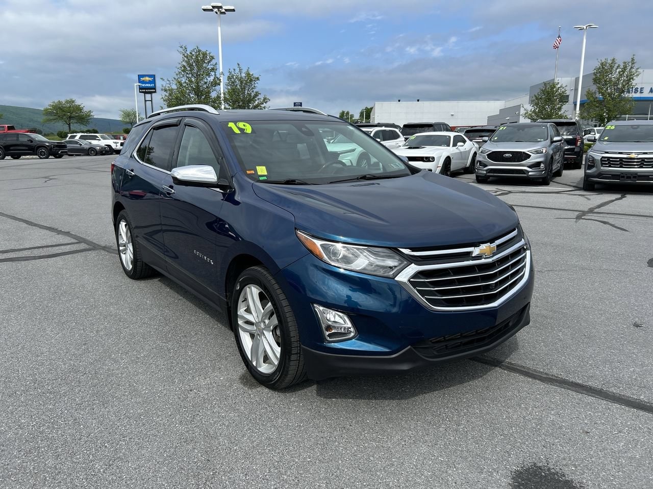 2019 Chevrolet Equinox AWD Premier 2.0T's photo