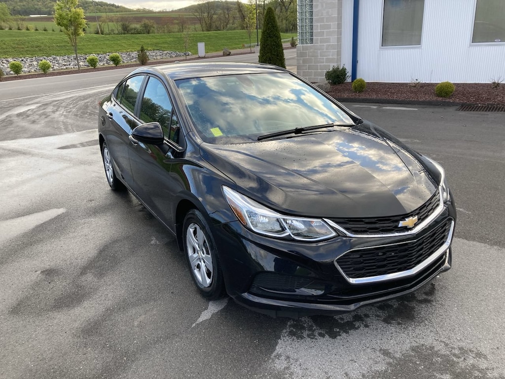 Used 2017 Chevrolet Cruze LS Auto Sedan