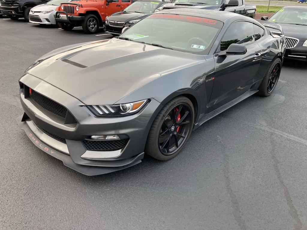 Used 2018 Ford Shelby GT350 Coupe