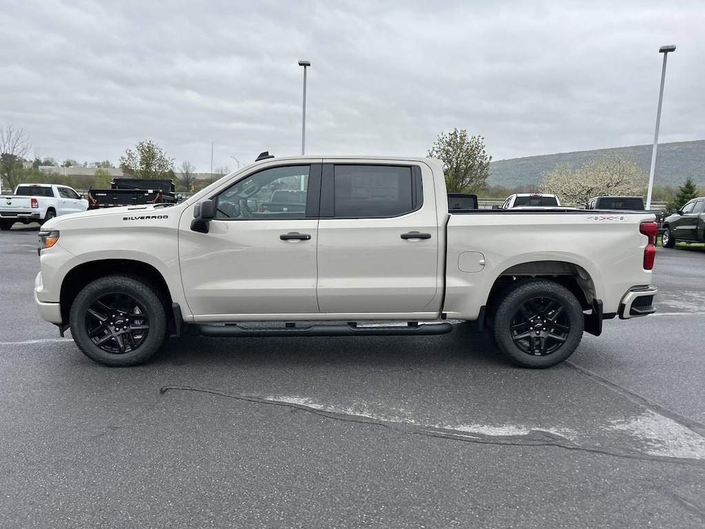 New 2026 Chevrolet Silverado 1500 Custom Truck Crew Cab