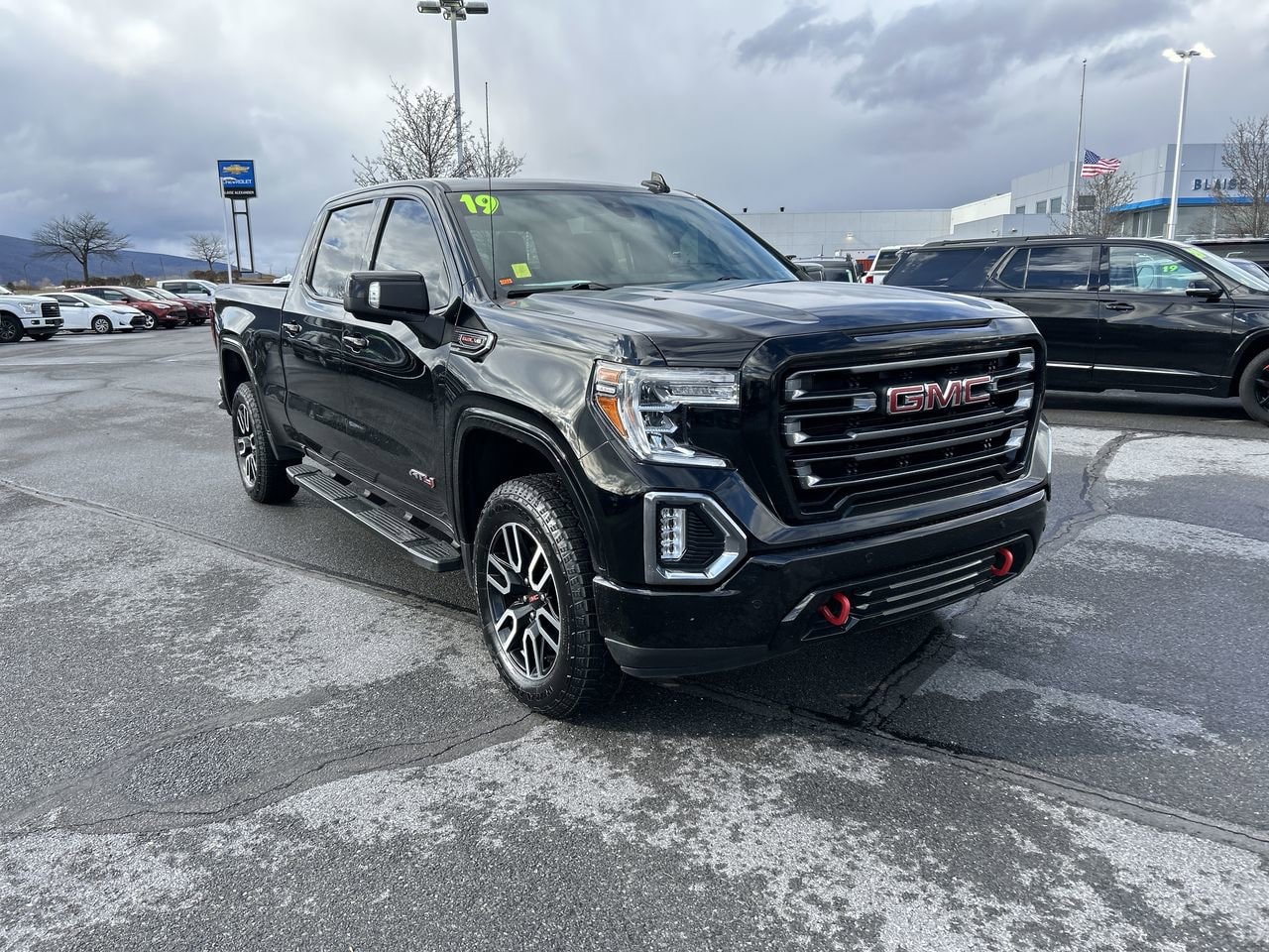 2019 GMC Sierra 1500 AT4's photo