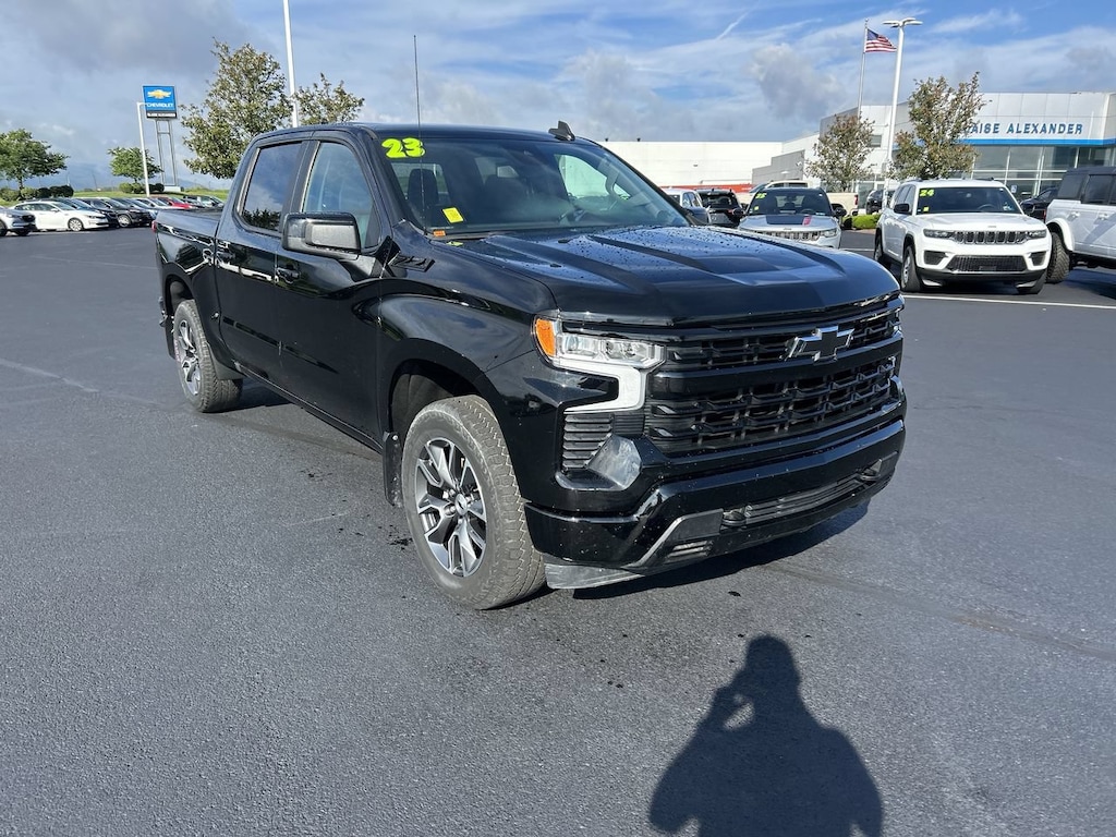 Used 2023 Chevrolet Silverado 1500 RST Truck Crew Cab