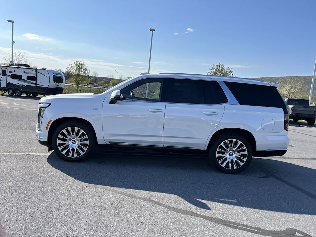 Used 2025 CADILLAC Escalade Premium Luxury SUV