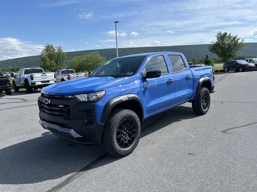 New 2026 Chevrolet Colorado 4WD Trail Boss Truck Crew Cab