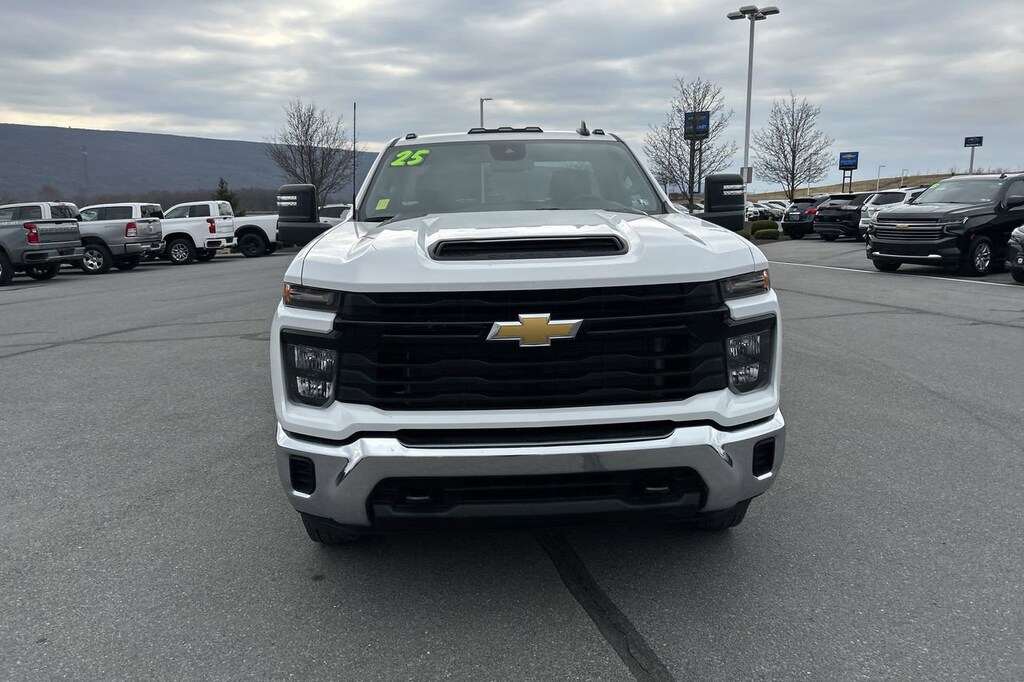 New 2025 Chevrolet Silverado 3500 HD Chassis Work Truck Truck Regular Cab