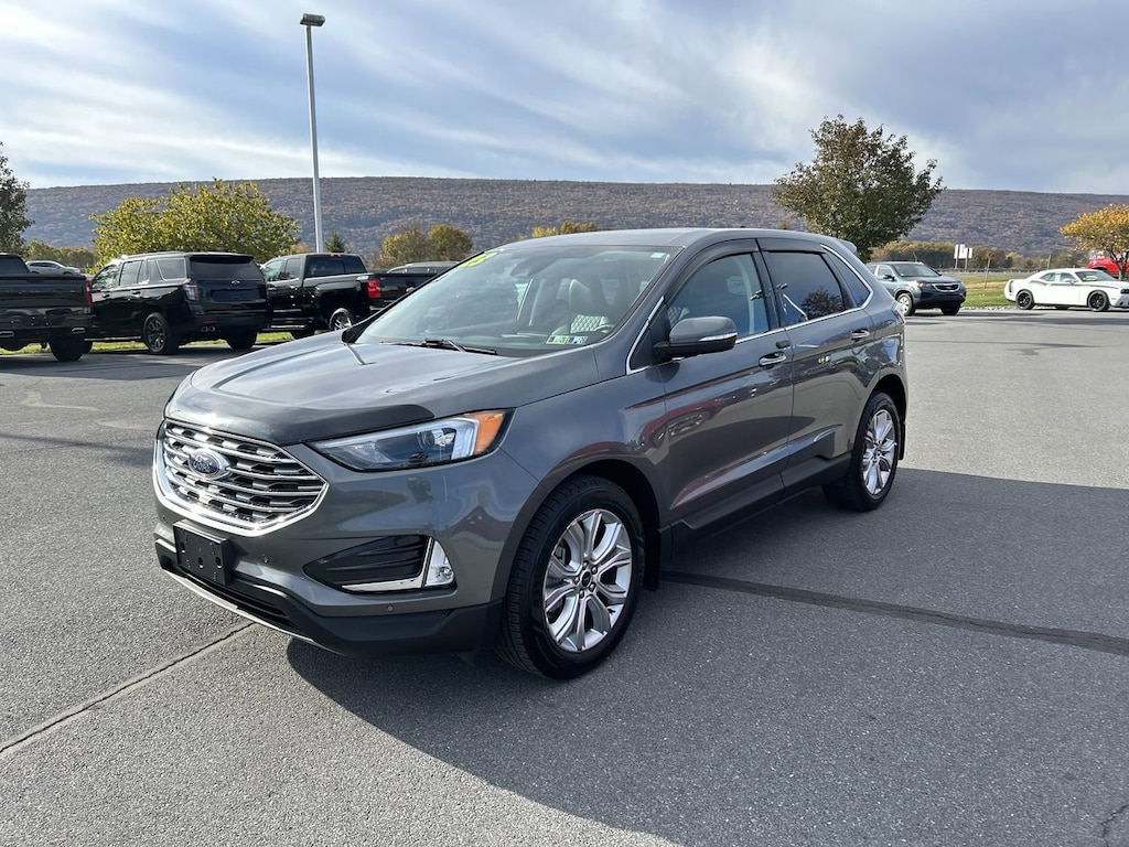 Used 2023 Ford Edge Titanium SUV