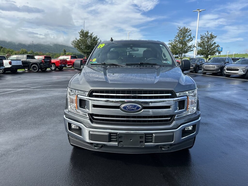 Used 2019 Ford F-150 XLT Truck SuperCrew Cab